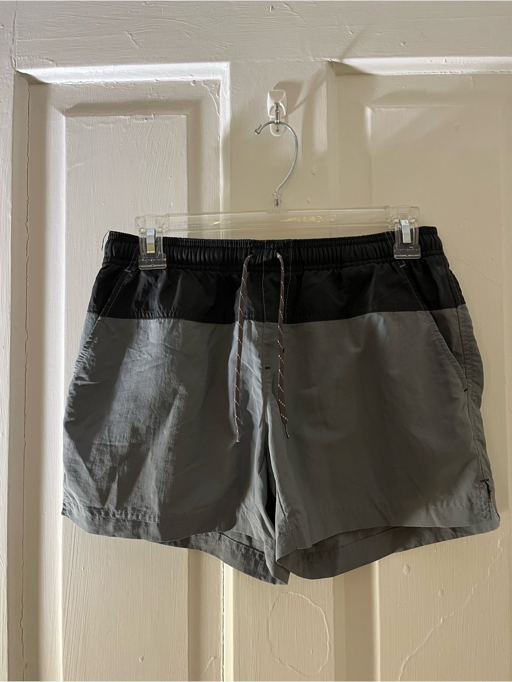 Women's Two-Tone Gray & Black Athletic Shorts